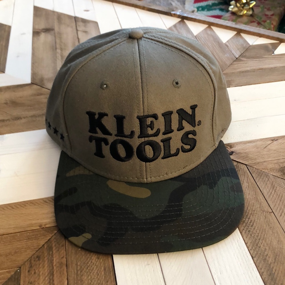 Klein Tools camo hat.